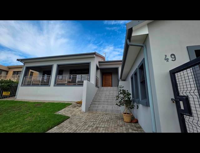 3 BEDROOM HOUSE FOR SALE IN SEEMEEU PARK